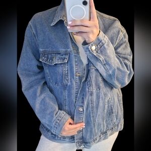 -PrettyLittleThing Denim Jacket – Size 6-